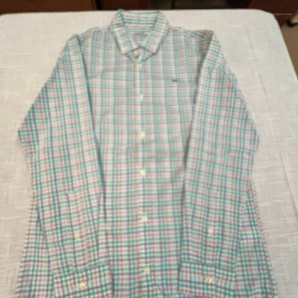 Vineyard Vines Boys Size L (16) Button Down in Green, Blue, Light Red Check